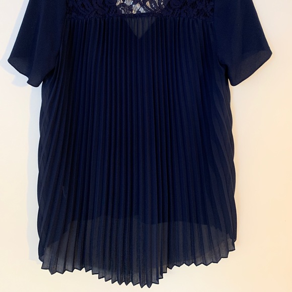 Michael Kohrs Blouse - Picture 3 of 3